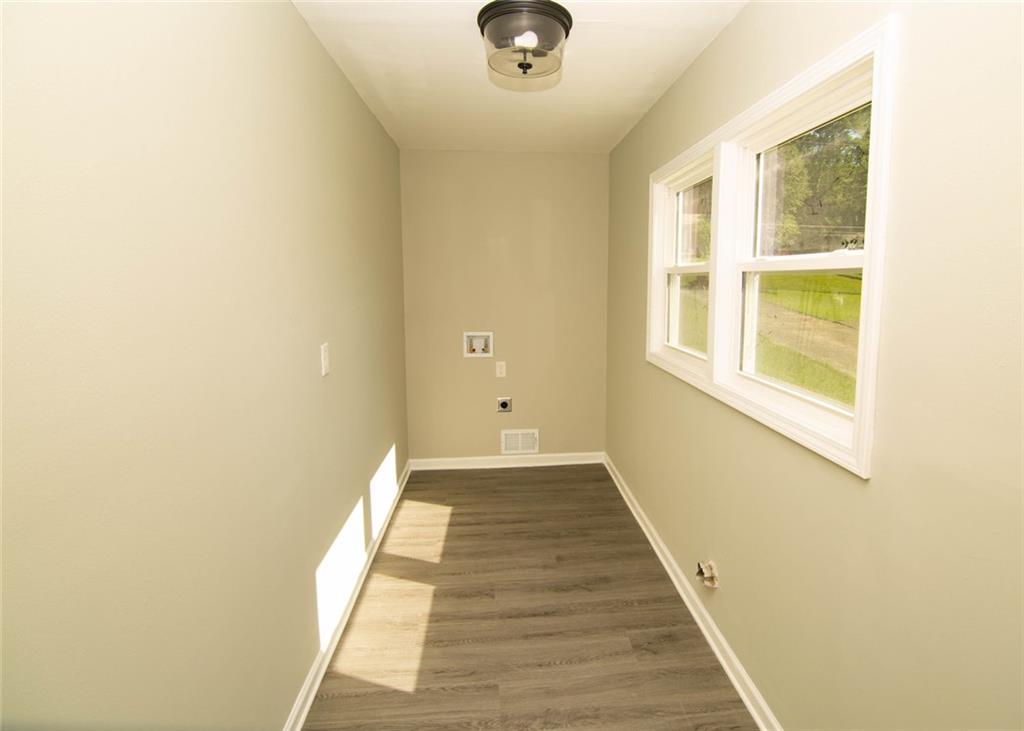 2751 Colonial Drive, College Park, Georgia image 30