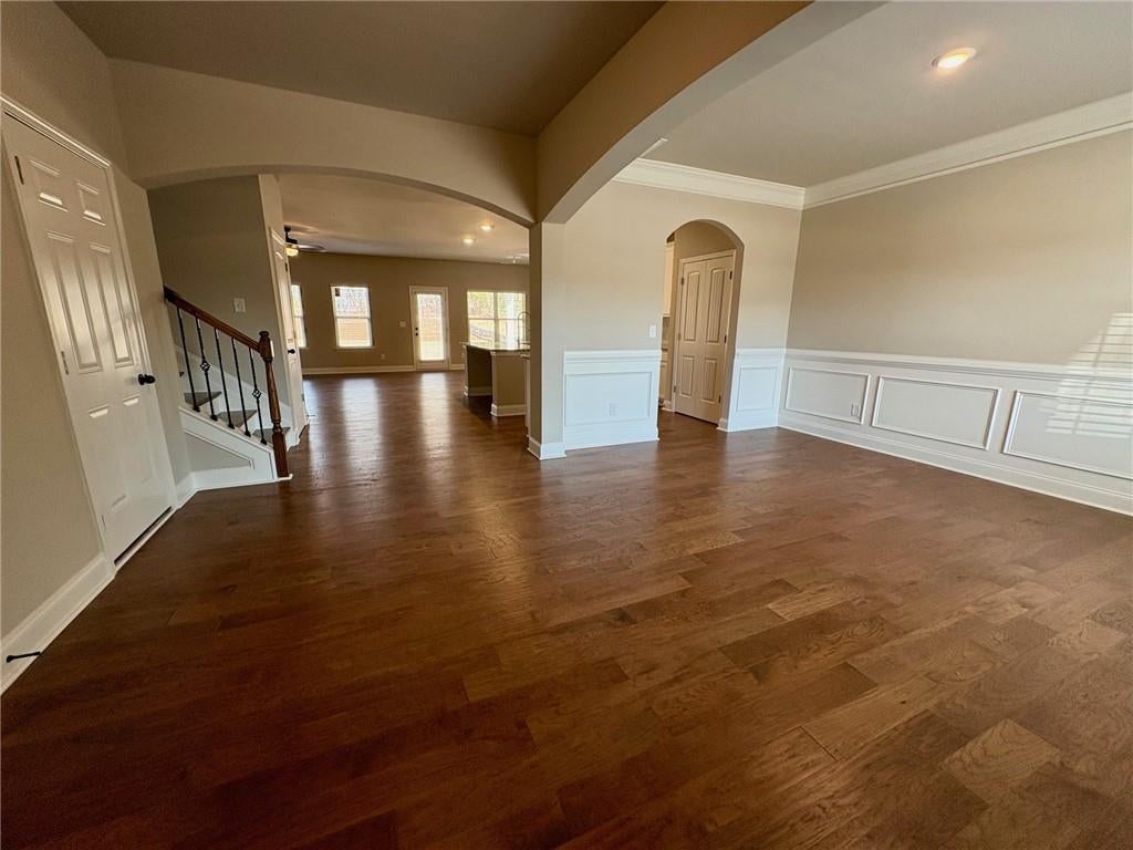 1046 Lakeview Oaks Court