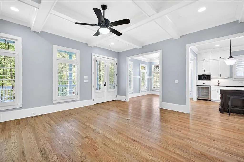 Brookhaven, Georgia 30319, United States, 5 Bedrooms Bedrooms, ,5 BathroomsBathrooms,Residential,Active,215913