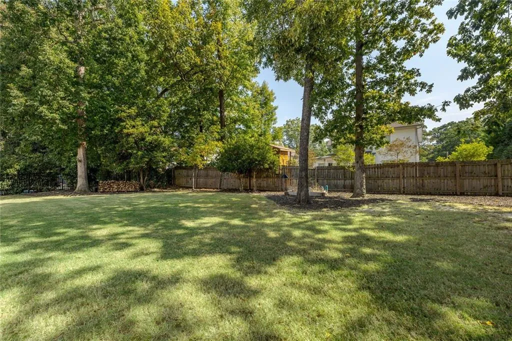 Brookhaven, Georgia 30319, United States, 5 Bedrooms Bedrooms, ,5 BathroomsBathrooms,Residential,Active,215913