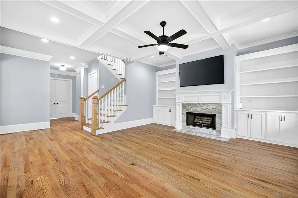 Brookhaven, Georgia 30319, United States, 5 Bedrooms Bedrooms, ,5 BathroomsBathrooms,Residential,Active,215913