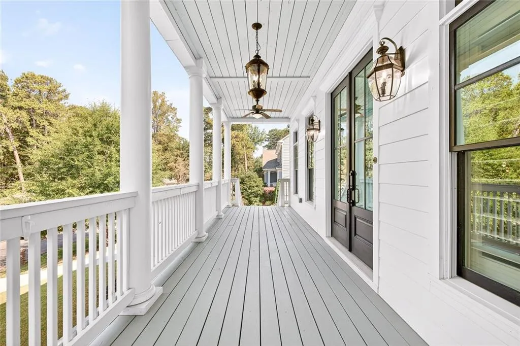 Brookhaven, Georgia 30319, United States, 5 Bedrooms Bedrooms, ,5 BathroomsBathrooms,Residential,Active,215913