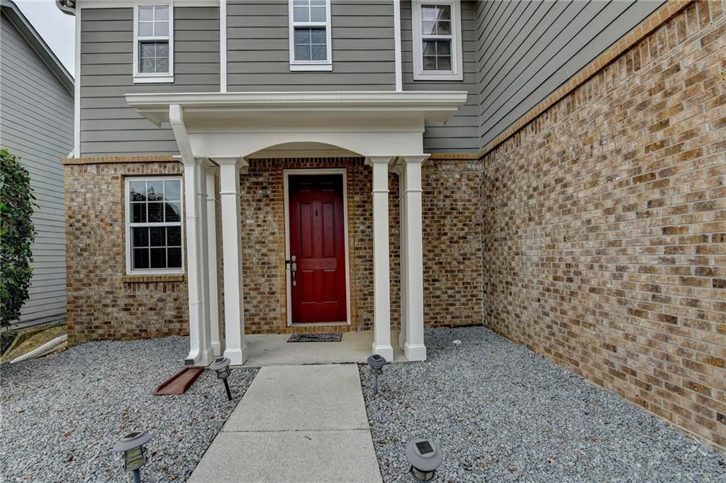 Photo of 6098 Park Leaf Walk, Buford, GA 30518 (MLS # 7703578)