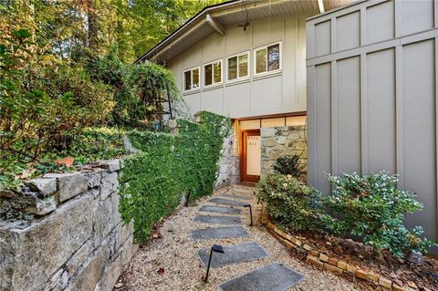 3813 Watkins Place NE Brookhaven GA 30319