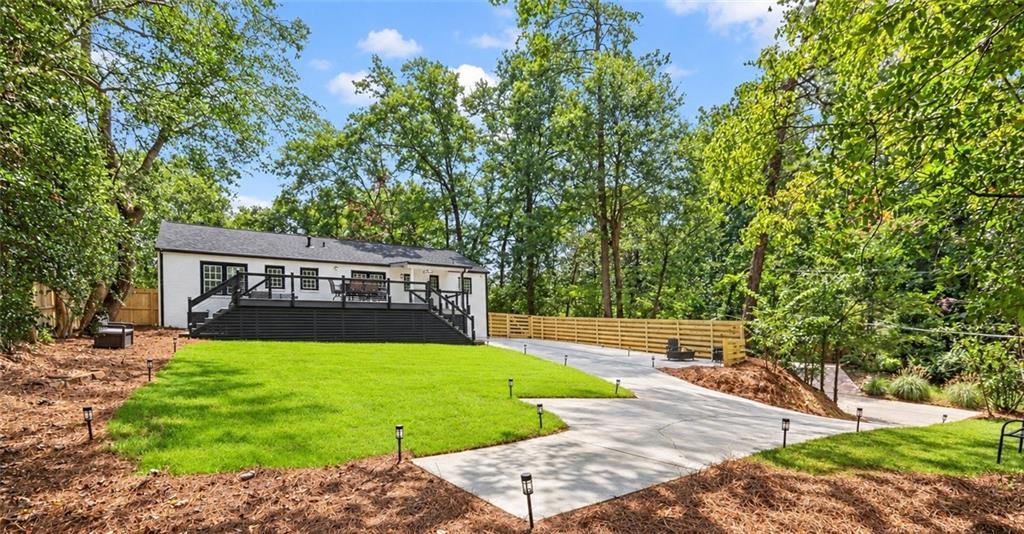 1446 Briarcliff RD. Road NE