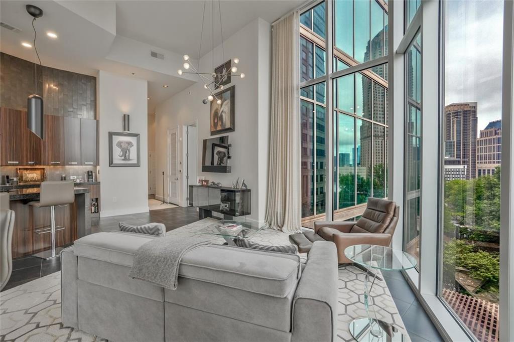 1080 Peachtree Street NE 703