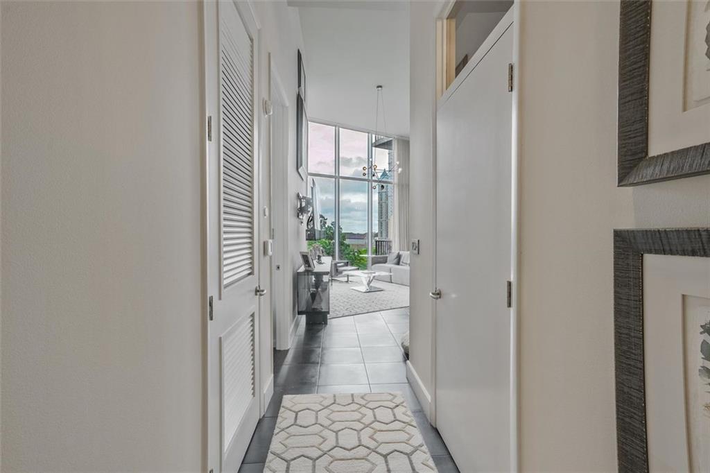 1080 Peachtree Street NE 703