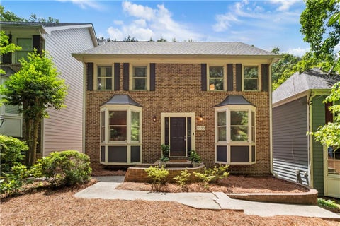 Homes For Sale - 2220 Defoors Ferry Road<br/> Atlanta, GA 30318