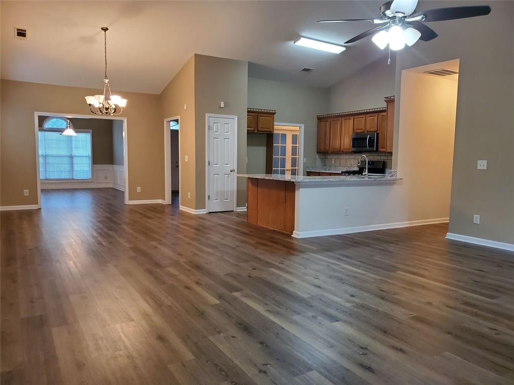 3878 Hannahberry Place, Buford, Georgia image 10