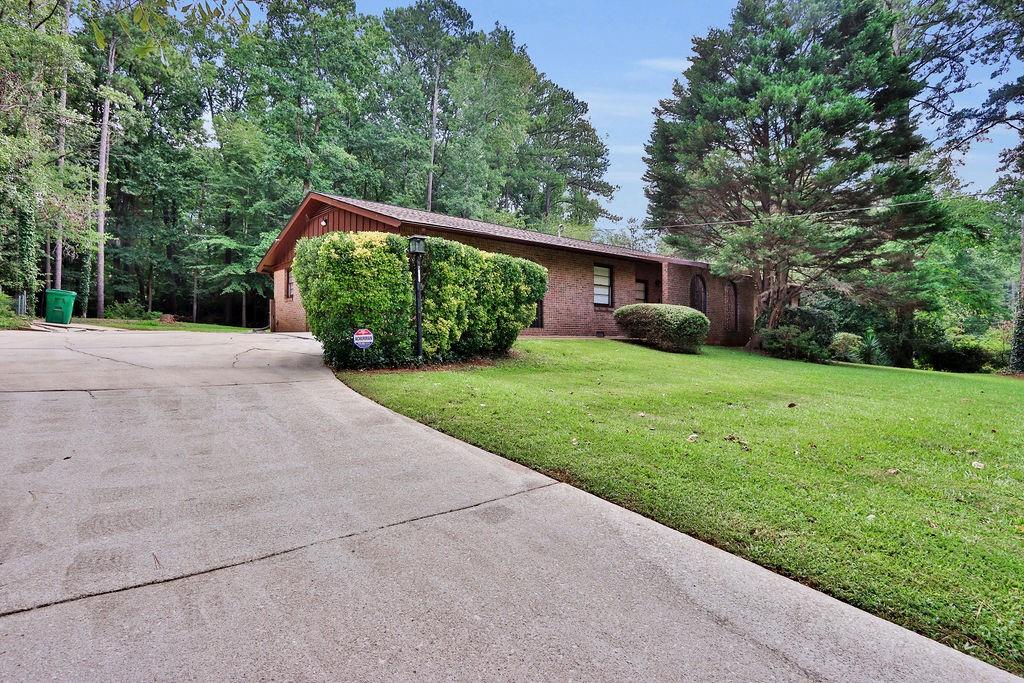 5428 Smoke Rise Drive