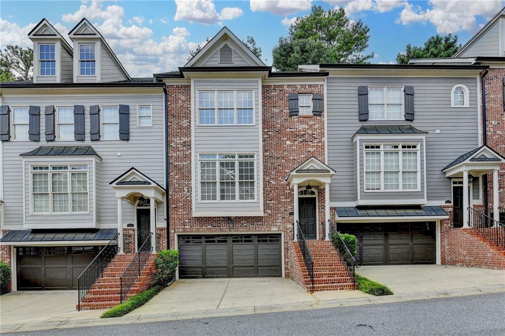 Stunning Renovated Townhome – Walk to Avalon!
Beautifully updated 3 bed / 3 bath townhome featuring a brand-new kitchen with white shaker cabinets, quartz countertops, stainless steel appliances, and luxury vinyl flooring throughout main floor. Freshly painted interior with stylish new lighting fixtures. Upstairs offers 2 spacious bedrooms with 2 full baths, while the lower level includes an additional bedroom and full bath, perfect for guests or a home office. The upgraded primary suite boasts a remodeled bathroom with high-end finishes. Enjoy 9-ft ceilings on all levels, a full-width party deck, and a 2-car garage. Newer HVAC system. No rental restrictions. Incredible location just a short walk to Avalon, close to downtown Alpharetta, dining, shopping, and major highways. Move-in ready and an excellent opportunity!