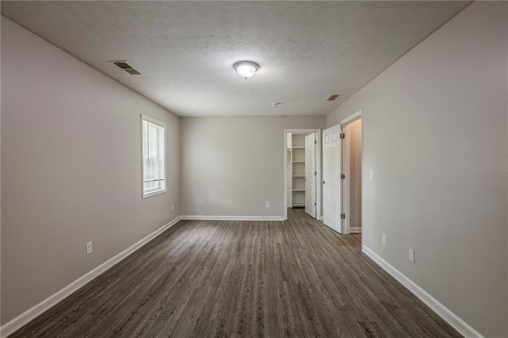 3490 Thompson Drive, Atlanta, Georgia image 23