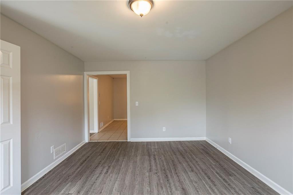 3490 Thompson Drive, Atlanta, Georgia image 12