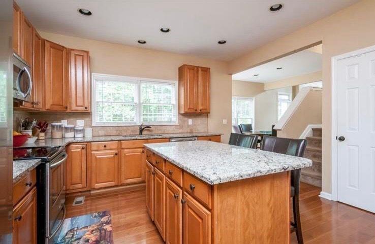 3008 Stockbridge Way