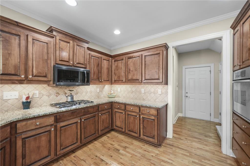 157 Silvergrass Pass