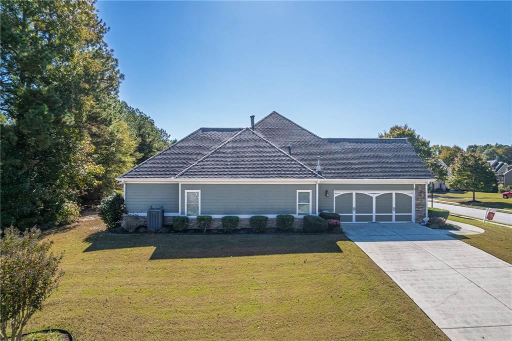 157 Silvergrass Pass