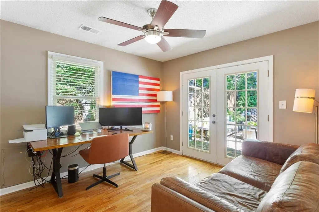 Atlanta, Georgia 30318, United States, 3 Bedrooms Bedrooms, ,2 BathroomsBathrooms,Residential,Active,108031