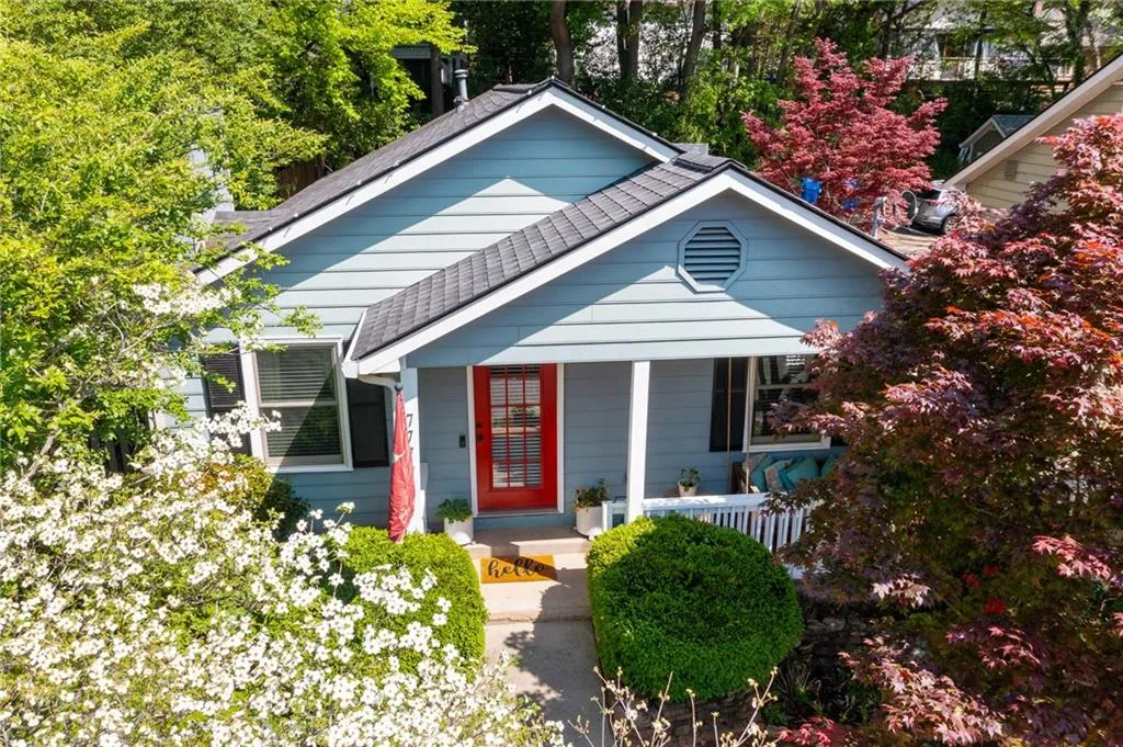 Atlanta, Georgia 30318, United States, 3 Bedrooms Bedrooms, ,2 BathroomsBathrooms,Residential,Active,108031