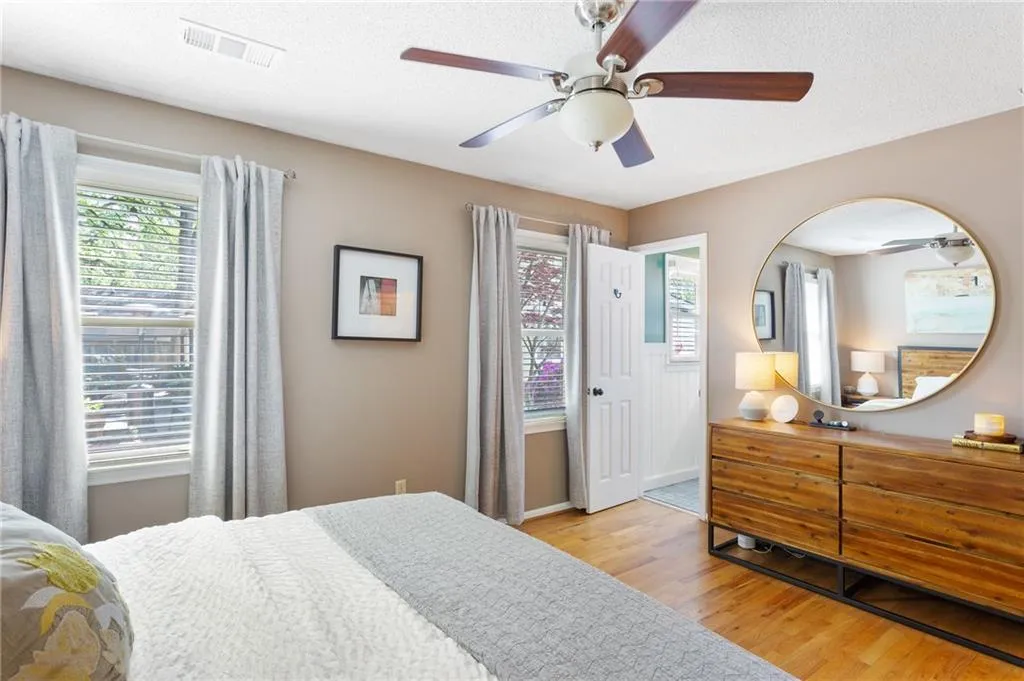 Atlanta, Georgia 30318, United States, 3 Bedrooms Bedrooms, ,2 BathroomsBathrooms,Residential,Active,108031