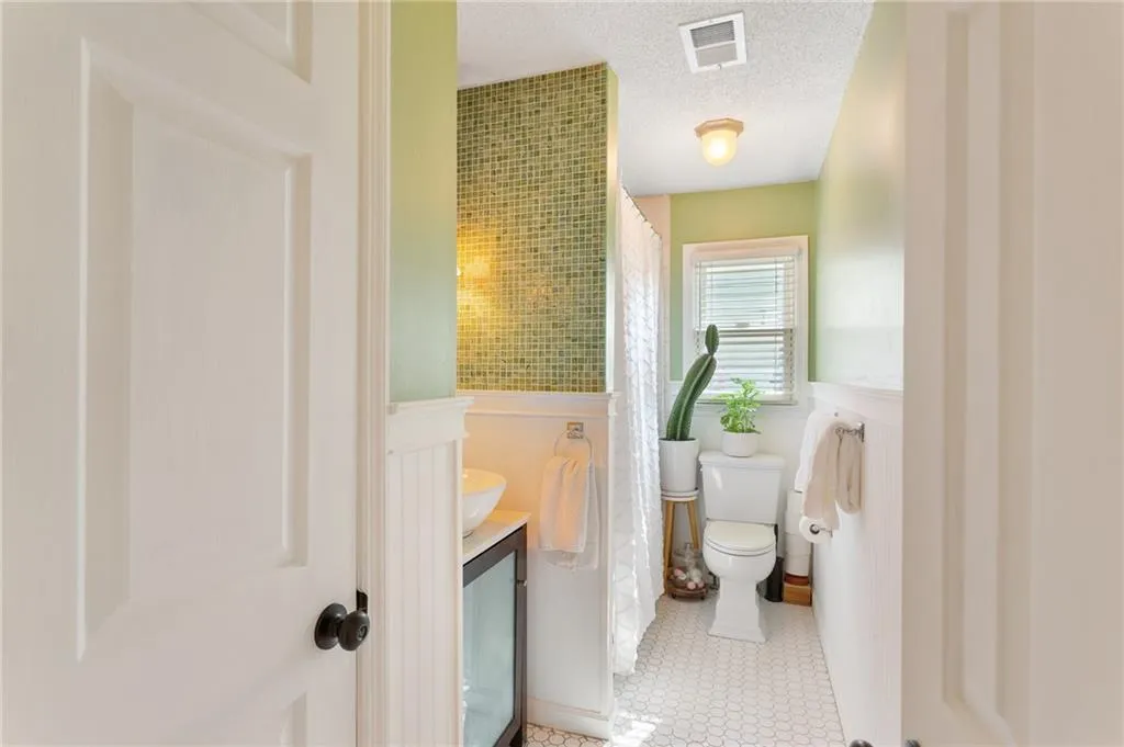 Atlanta, Georgia 30318, United States, 3 Bedrooms Bedrooms, ,2 BathroomsBathrooms,Residential,Active,108031