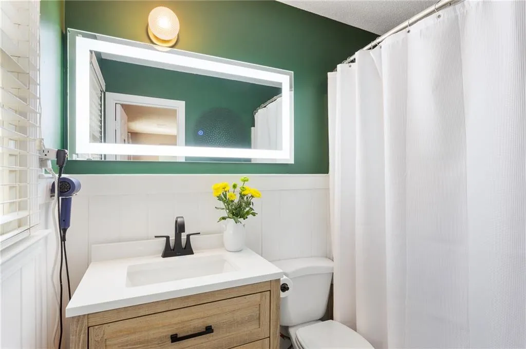 Atlanta, Georgia 30318, United States, 3 Bedrooms Bedrooms, ,2 BathroomsBathrooms,Residential,Active,108031