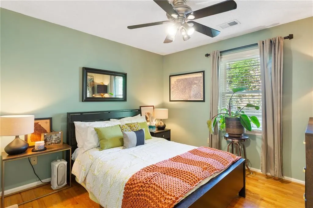 Atlanta, Georgia 30318, United States, 3 Bedrooms Bedrooms, ,2 BathroomsBathrooms,Residential,Active,108031