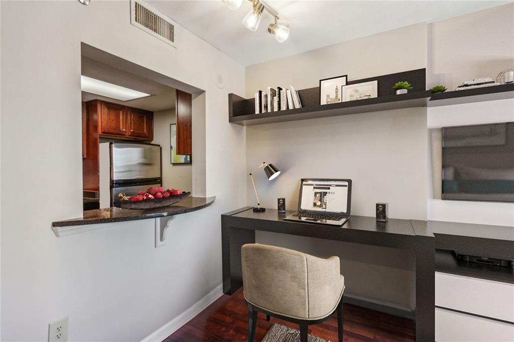 1280 W Peachtree Street NW 3414