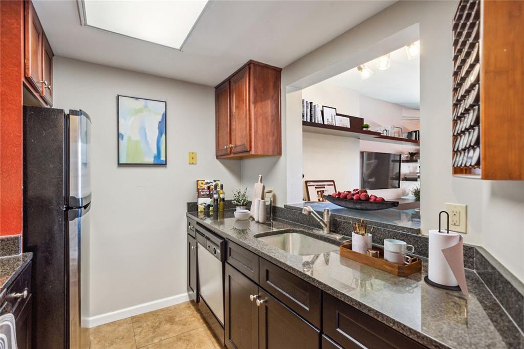 1280 W Peachtree Street NW 3414
