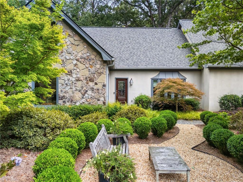 425 Overview Drive