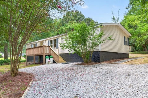 Homes For Sale - 4740 New Horizon Drive<br/> Walton County, Loganville, GA 30052