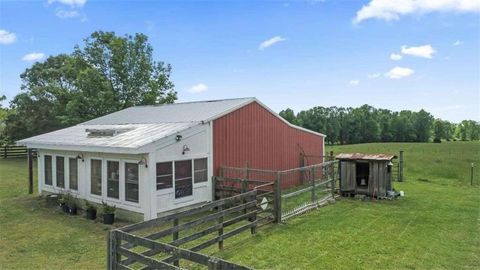 A home in Mcdonough