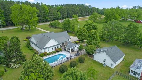 A home in Mcdonough