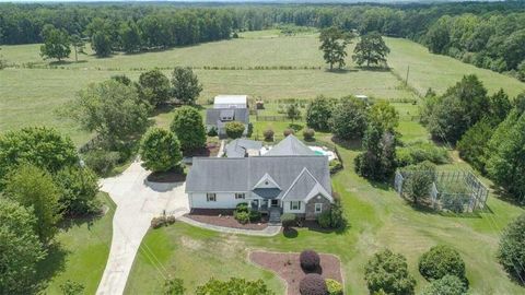 A home in Mcdonough