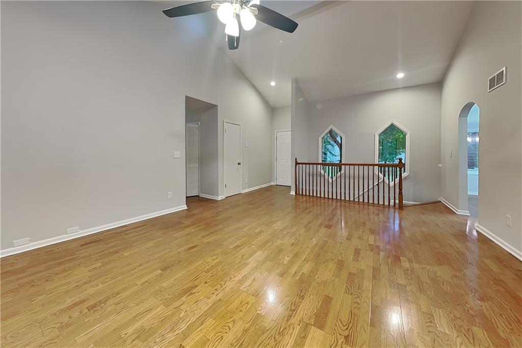 3521 Birchwood Trail