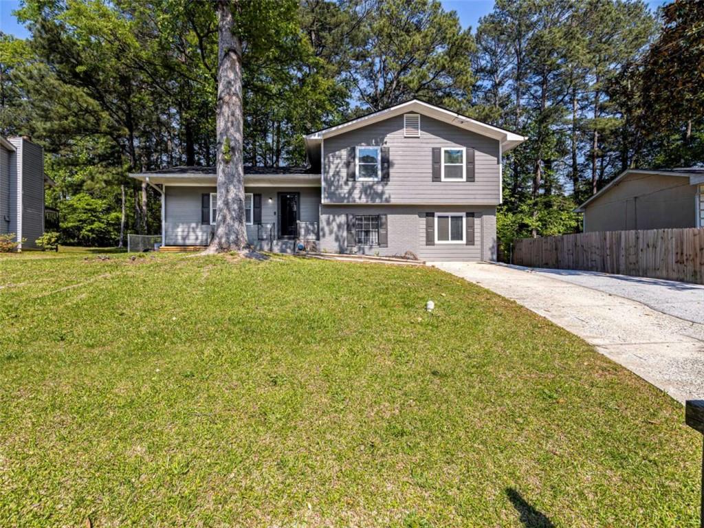 6465 Buckhurst Trail, South Fulton, Georgia image 2