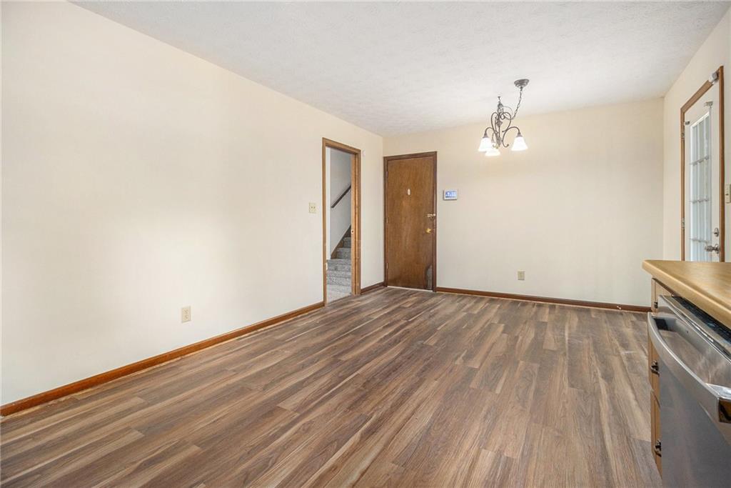 175 Slicky Rock Court, Riverdale, Georgia image 11
