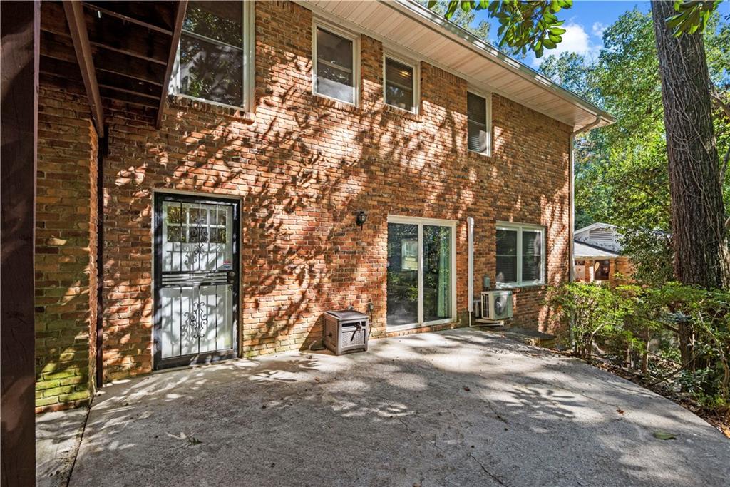 Mount Vernon Woods - Residential