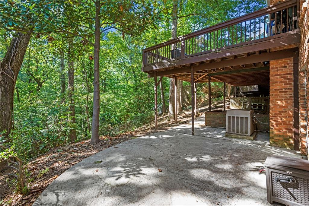 Mount Vernon Woods - Residential