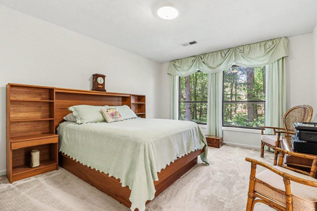 4862 Twin Lakes Trail