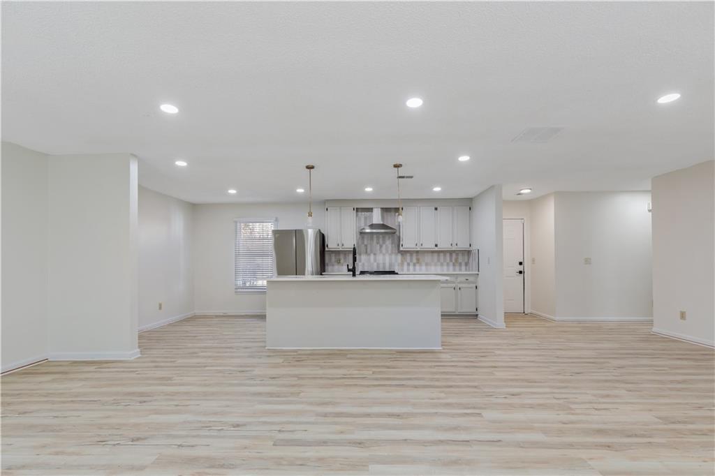 2095 Uniwattee Trail