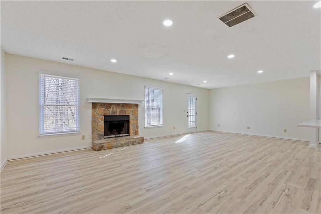 2095 Uniwattee Trail