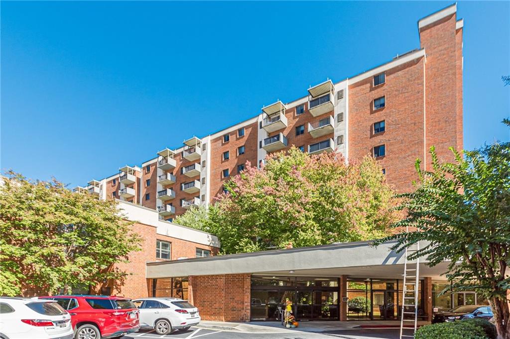 300 Johnson Ferry Road B409