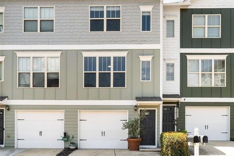 Photo of 1781 Liberty Parkway NW, Atlanta, GA 30318 (MLS # 7726926)