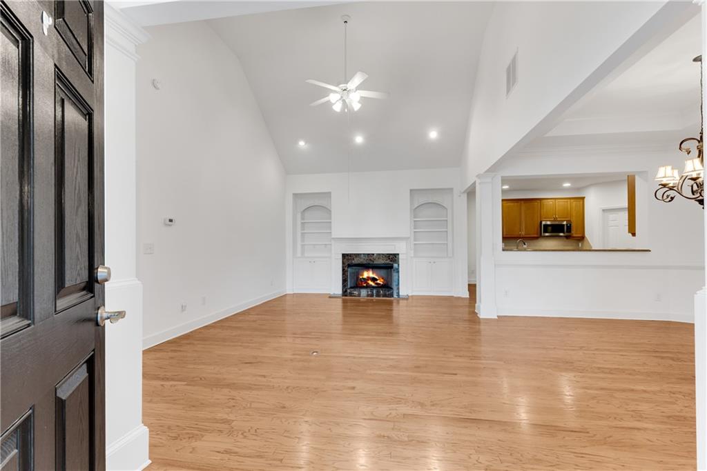 2028 Macland Square Drive 4