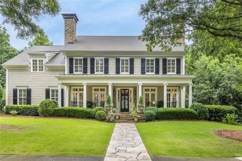 Homes For Sale - 19 Ball Mill Place<br/> Sandy Springs, GA 30350