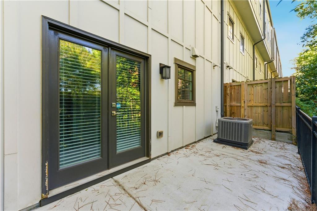 Brownstones at Cosmopolitan - Residential