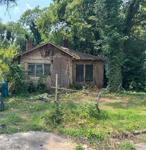 Homes For Sale - 576 Cleveland Street<br/> Bibb County, Macon, GA 31206
