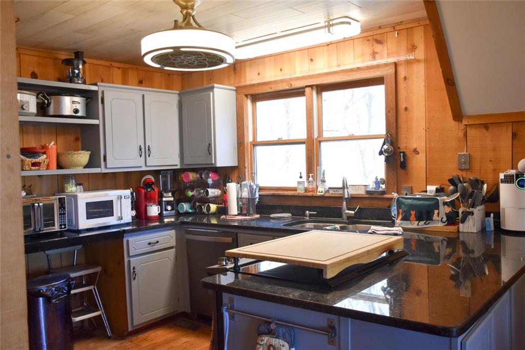 716 Moss Patch Trail