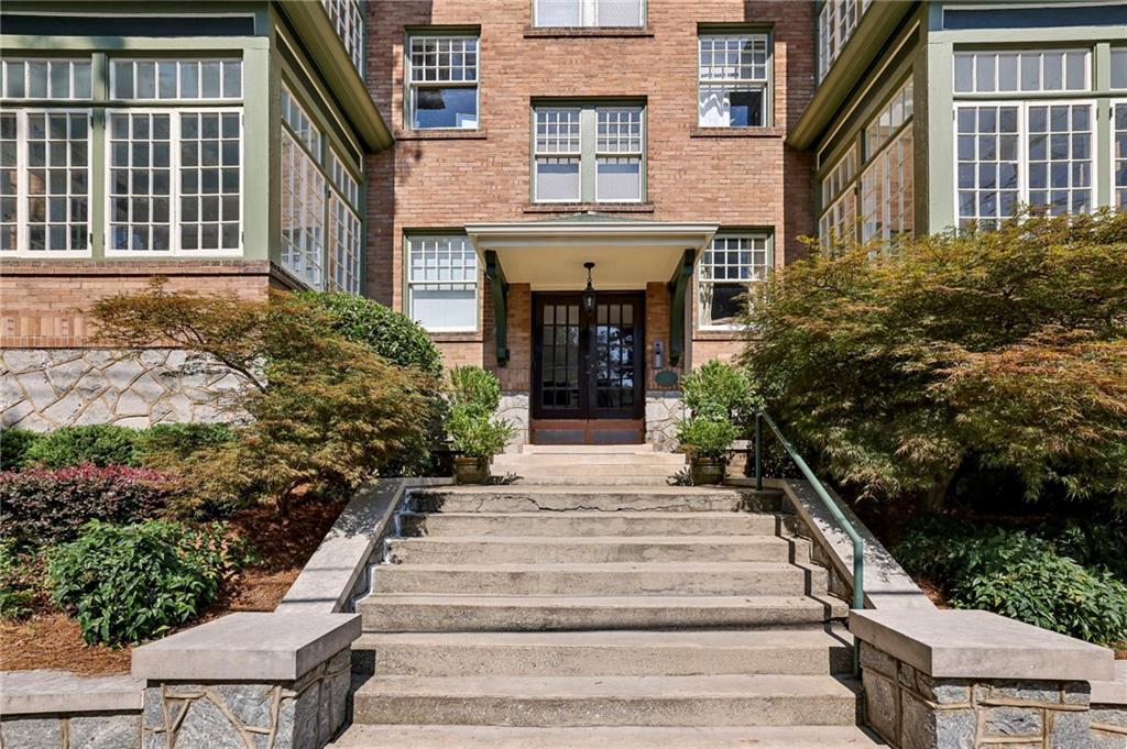 820 Piedmont Avenue NE 5