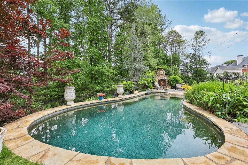 219 Deer Park Trail